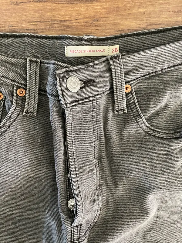 Levi’s Jeans - Image 3