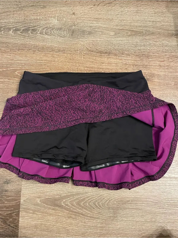 lululemon athletica Purple Mini Skirt Circuit Breaker Skirt Size 4 - Image 8