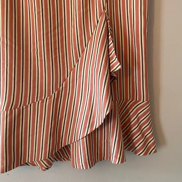 Ted Baker London Coryn Pink White Pinstripe Fit and Flare Skirt size 3 / Medium - Image 5