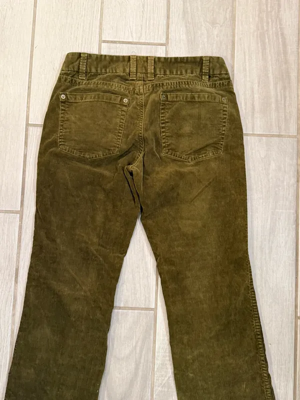 J. Crew Olive Green Corduroy Bootcut Pants size 4S - Image 6