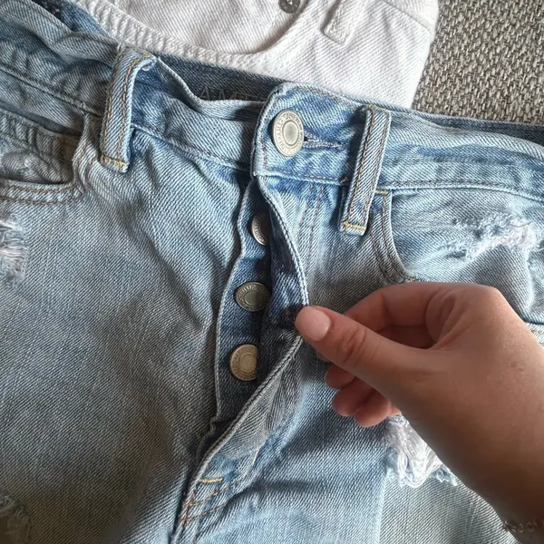 American Eagle High-Rise Shorts Denim - Image 8