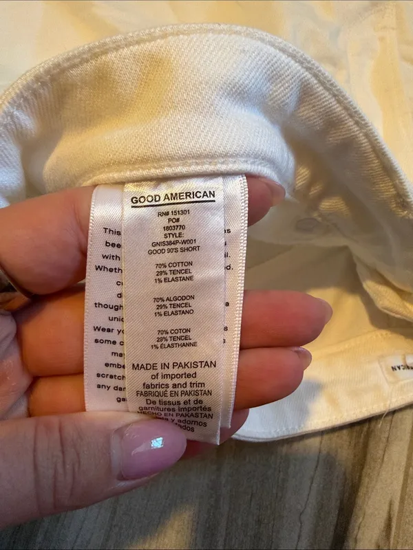 Good American Good 90’s Short White Size 16 - Image 4