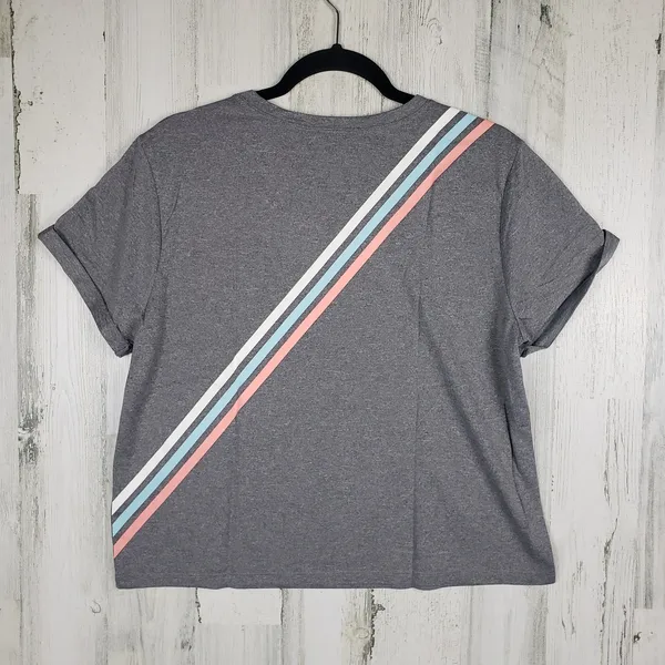 NWT Iris & Ink Gray Graphic Pocket Short Sleeve T-Shirt Women's Size Medium - Image 4