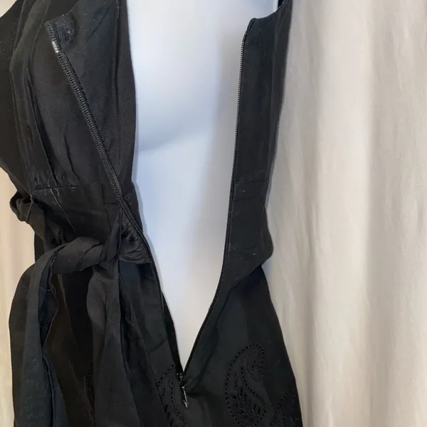 🎉2XHP🎉 Ann Taylor LOFT Petites Black Sleeveless Blouse Size 0P - Image 7