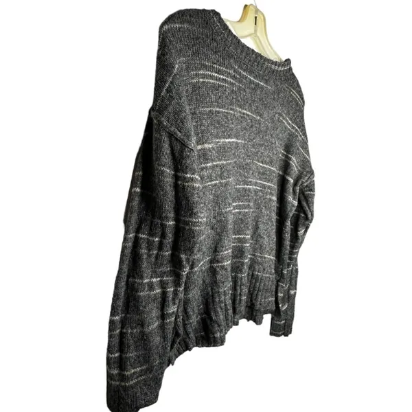 ANA Sweater - Image 2