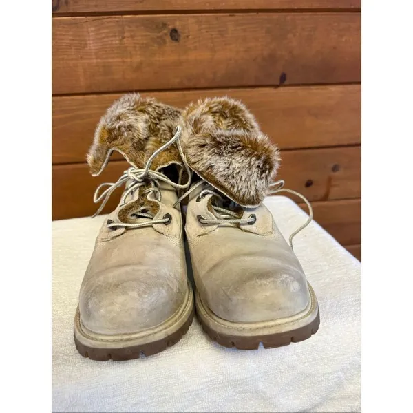 Timberland Waterproof Teddy Fleece Fold Over Fur boots light beige Sz 9.5 - Image 7