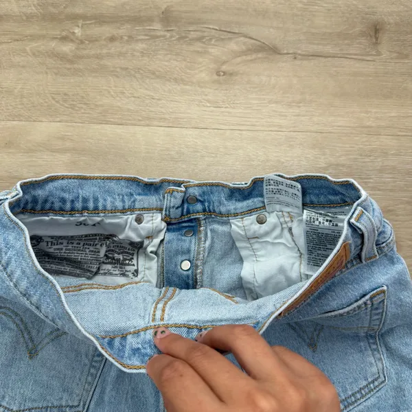 Levi’s Denim Shorts 501 - Image 9