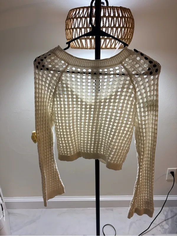 wild fable Cream Open-Knit V-Neck Sweater with Multi-Color Floral Appliqués - Image 4