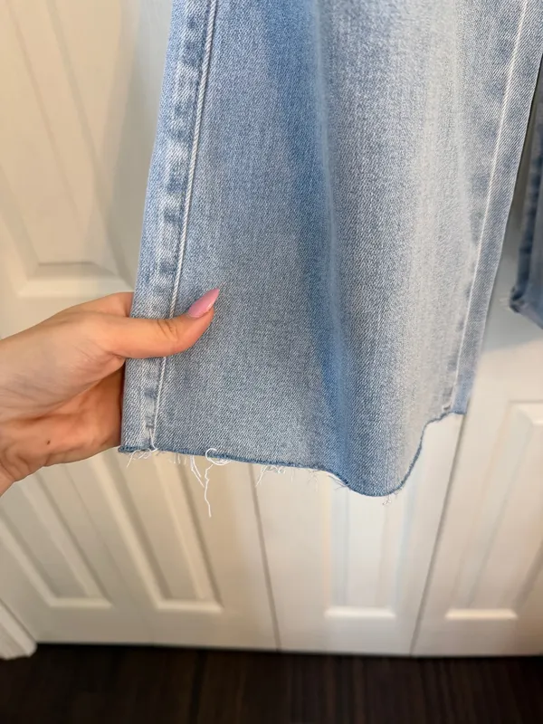 NWT Vici Collection Stretch Straight Leg Jean - Image 4