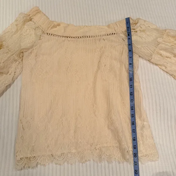 Taylor & Sage Boho Renaissance Cream Lace Off Shoulder Top Bell Sleeve Size S - Image 8