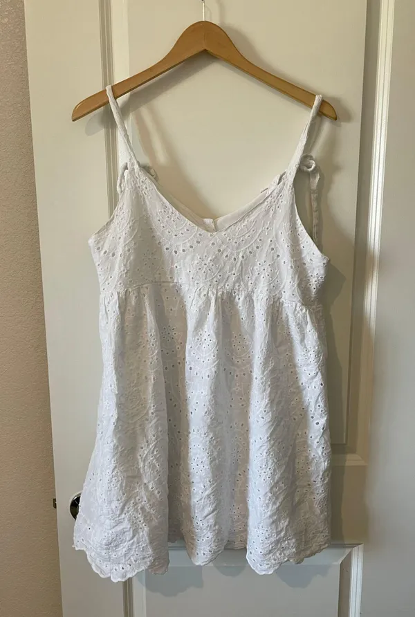 Boutique White Sundress - Image 2