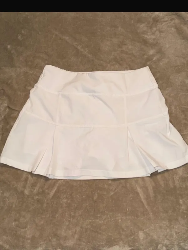 White Women's Pleated Tennis Skirt - Image 3