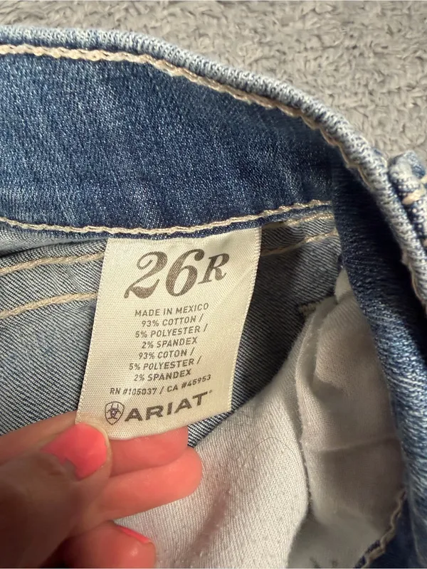 Ariat Denim Blue Distressed Denim Jean Bermuda Skirt 26R - Image 3
