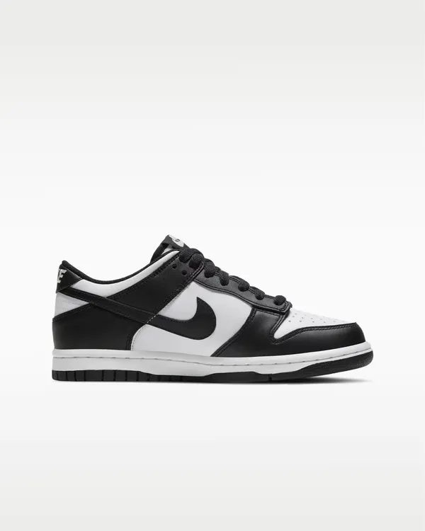 Nike Dunk Low Women’s 7.5 - Image 2