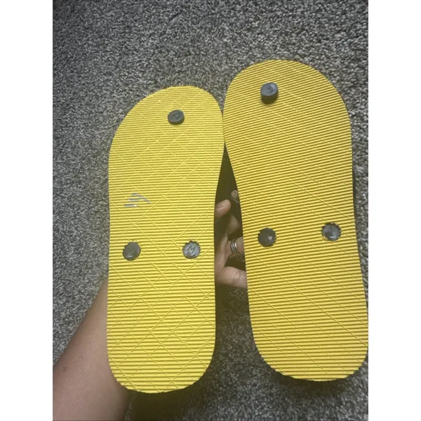 Margaritaville Island Reserve Karisma‎ Parrot Flip Flops Womens 8 - Image 3