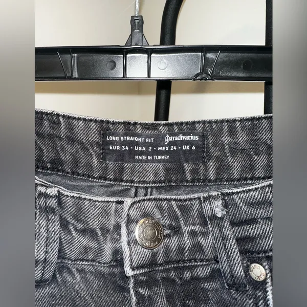 Stradivarius Long Straight-Leg Jeans – Women’s US 2 | Washed Black - Image 2