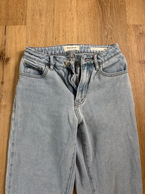 Pacsun Light Blue Mom Jeans - Image 3