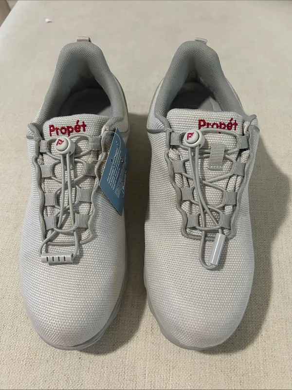 Propét TravelActiv™ Aurora Women's Sneaker, Grey, size 10, NEW WITH BOX - Image 2
