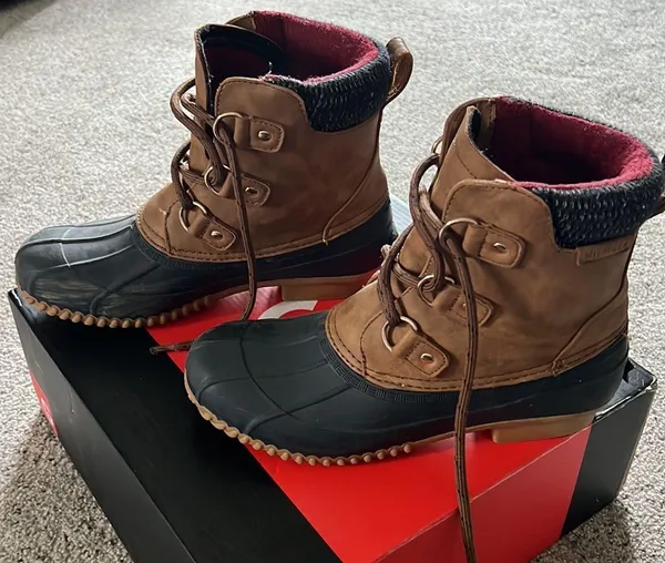 Tommy Hilfiger Duck Boots - Image 2