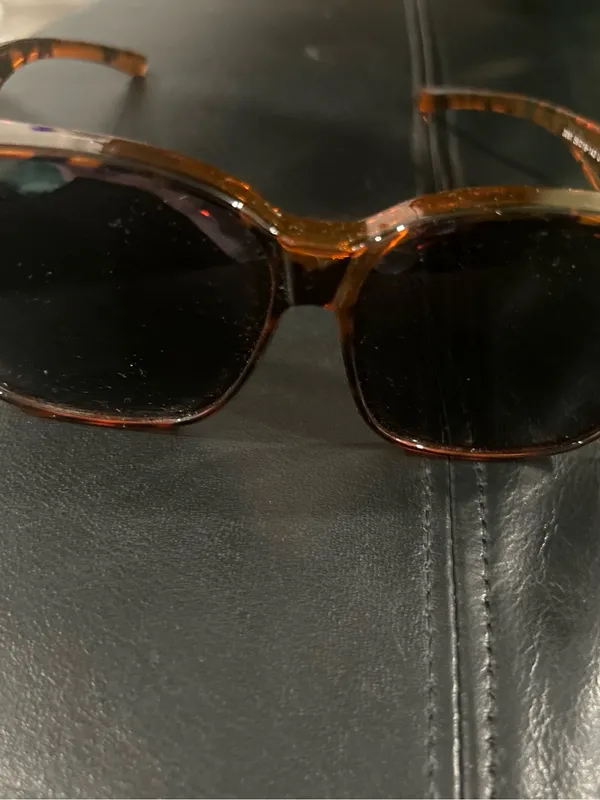 Tortoiseshell Oversized Women’s Sunglasses - Image 9