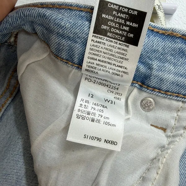 Signature by Levi Strauss light wash‎ heritage high rise Bermuda denim shorts 12 - Image 9