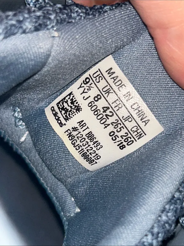 Adidas Ultraboost 4.0 Raw Grey Sneakers 9.5 Women’s - Image 5