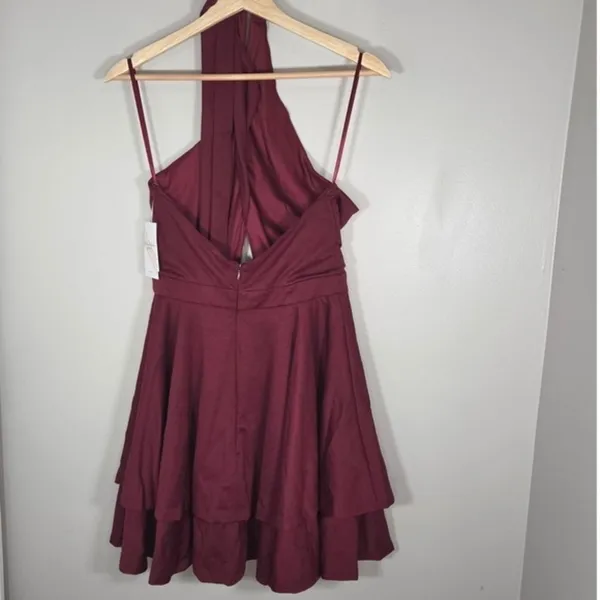 Alyce Paris Kalani Hilliker Burgundy Halter Keyhole Homecoming Dress M NWT - Image 3