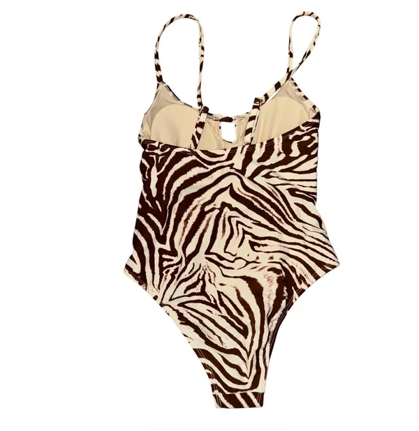 No Boundaries Keyhole one piece swimsuit - Image 5