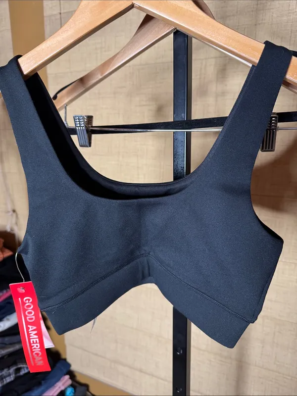 NWT Sold Out Good American Black Scoop Neck Compression Sports Bra Size 1 Small - Image 9