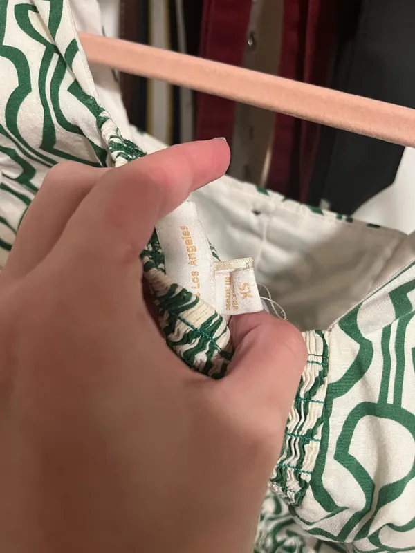 green and white print casual dress - Image 4