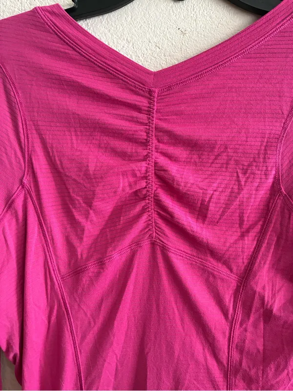 Lululemon Shirt Womens Pink Micro Stripes Swiftly Tech Long Sleeve Thumbholes 10 - Image 7