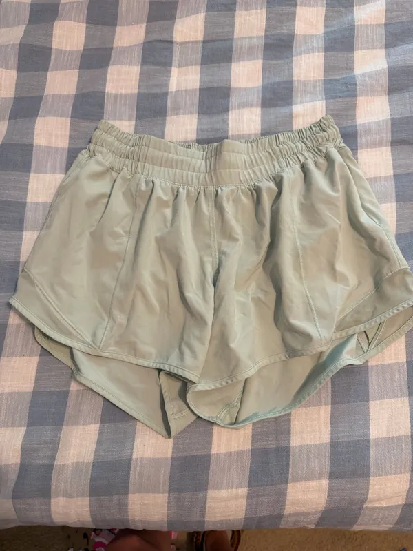 Light Green Lululemon Shorts Size 6 - Image 2