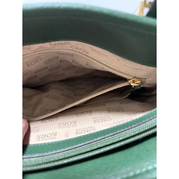 Michael Kors Voyager Medium Top Zip Tote Dark Green Saffiano Leather Handbag - Image 5