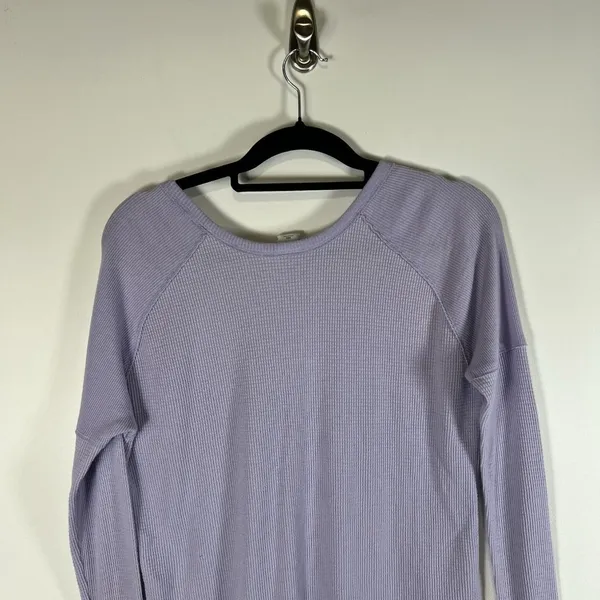 Aritzia TNA Size XXS Alder Thermal Waffle Knit Long Sleeve‎ Lilac Purple Casual - Image 11