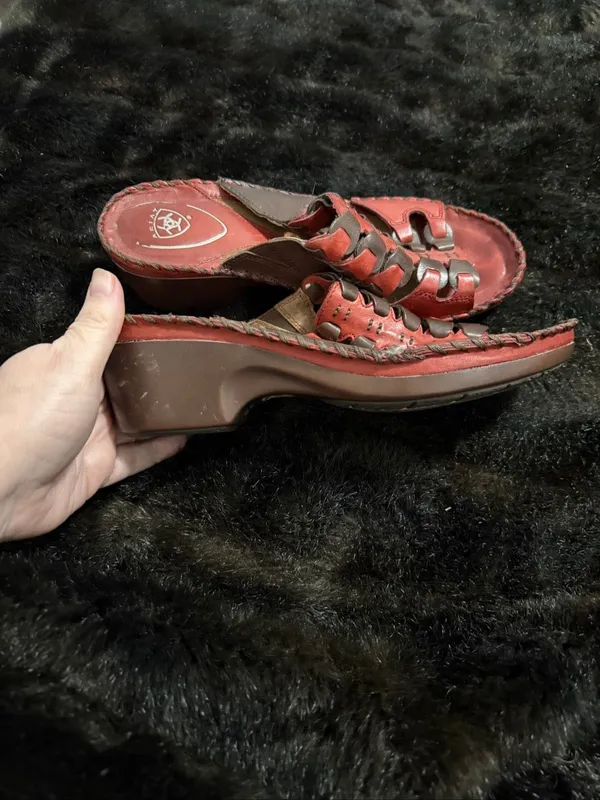ARIAT Red Leather Sandals Size 9 strappy huaraches shoes - Image 3