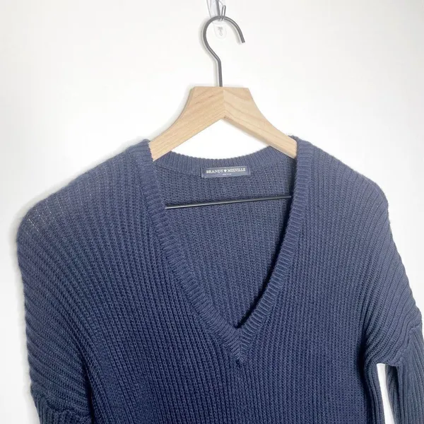 Brandy Melville Ribbed Knit V Neck Pullover Sweater Cotton Navy Blue - Image 4