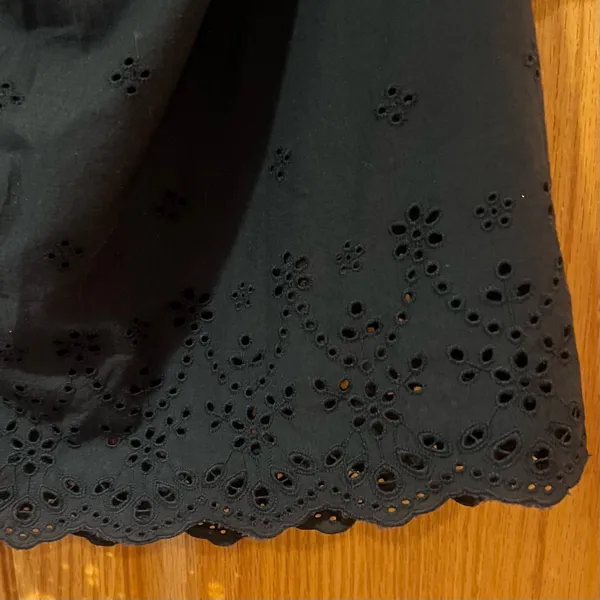 Madewell Eyelet Off-the-Shoulder Ruffled‎ Short Sleeve Top in Black Size Large - Image 9