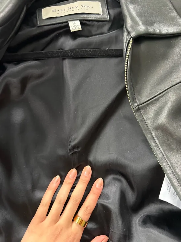 Vintage Black Leather Zip-Front Jacket - Image 9