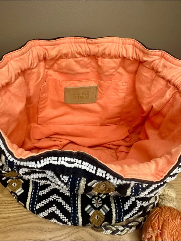 Anthropologie Jasper & Jeera Festival Beaded Embroidered Bucket Bag Crossbody - Image 7