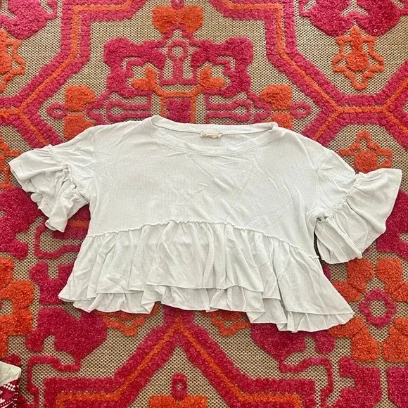 Altar'd State white Bella Ruffle Top. Size Medium - Image 6