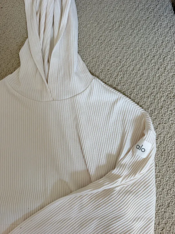 Cropped Alo Yoga Hoodie XS - Image 2