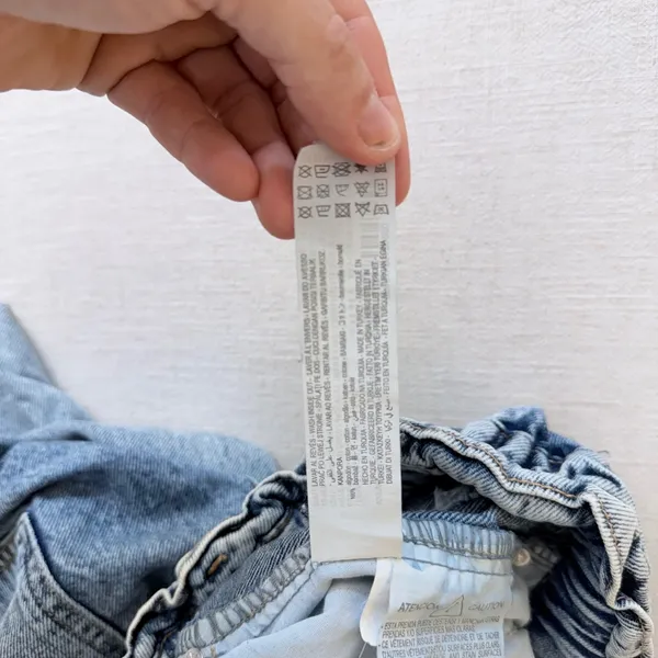 Zara Womens Size 4 Acid Wash Paperbag Waist Mom Jeans Light Blue‎ Denim - Image 4
