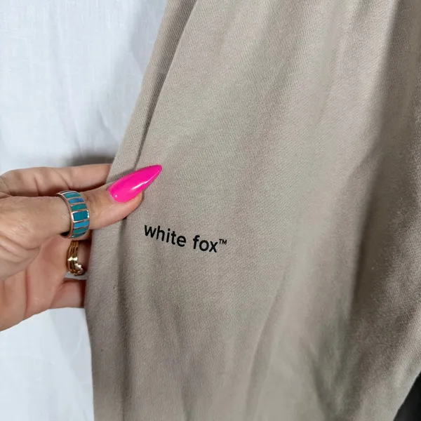 White Fox Sweatpants Women XS Beige Jogger Elastic Waist Logo‎ Loungewear - Image 2