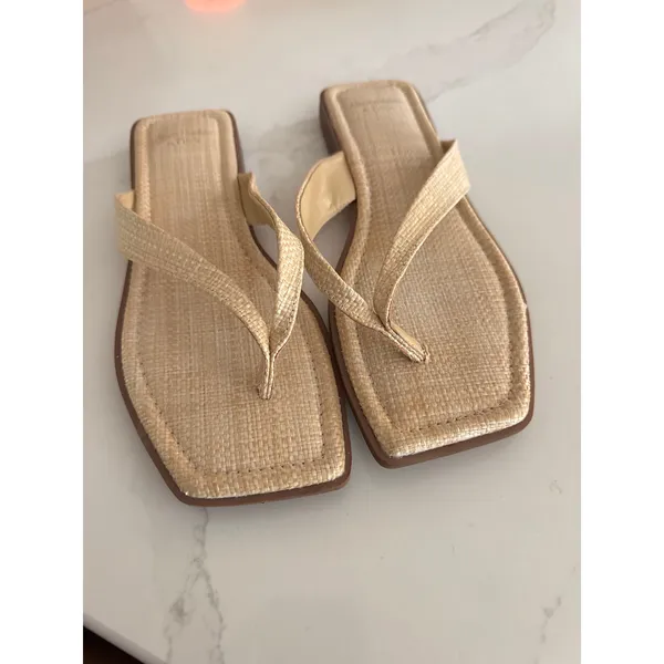 ABERCROMBIE & FITCH Raffia Thong Sandals Size 8 - Image 4