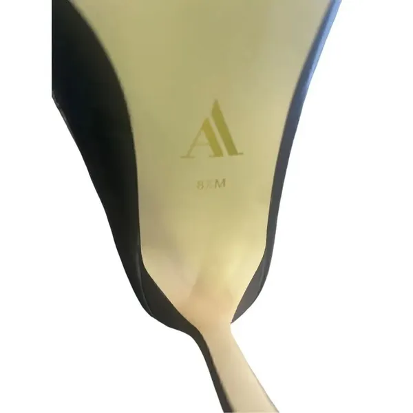 NWOB Ava&Aiden Black/ Gold Leather Pumps/ Stilletos Size 8.5 - Image 6