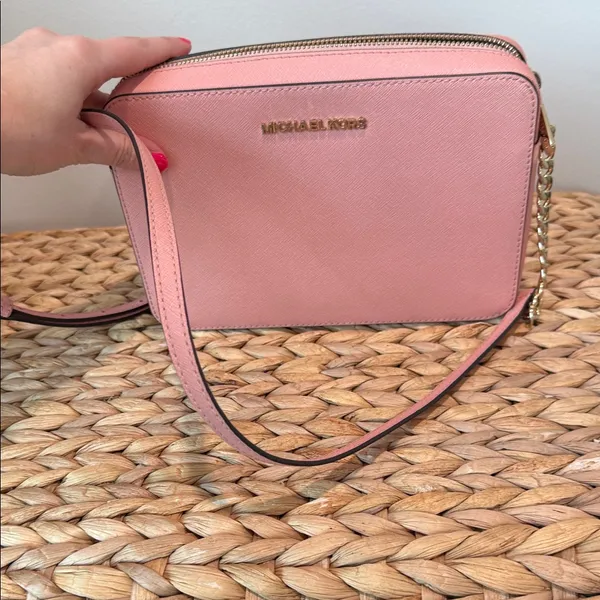 Michael Kors Blush Pink Crossbody Bag - Image 2