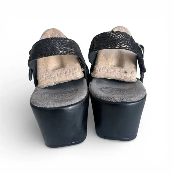 Dansko Sandi Swirl Strappy Side Buckle Clog Sandal Size 38 - Image 6