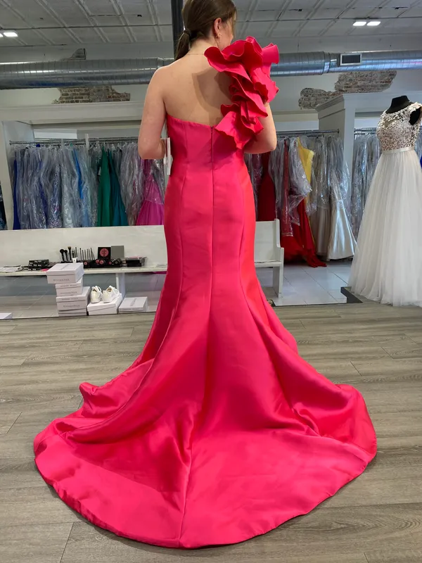 Jovani Couture Gown - Image 3
