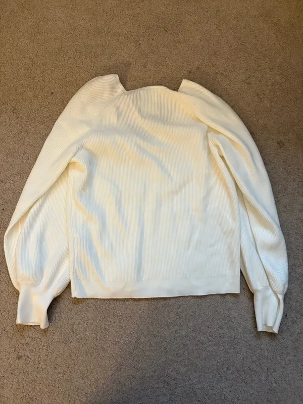 Abercrombie White Sweater - Image 2
