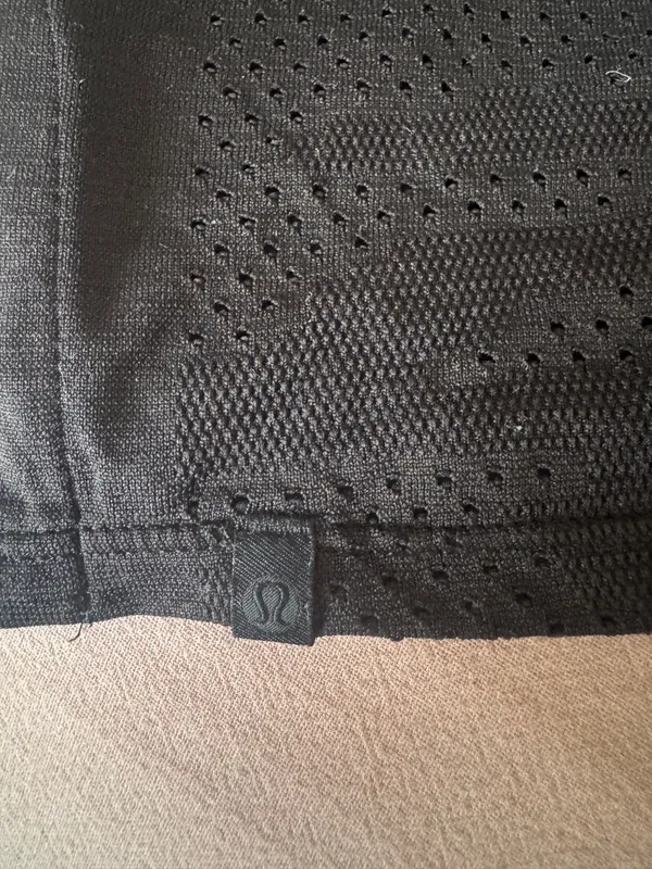 Lululemon Cropped Muscle Tank - Image 3